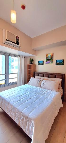 Eastwood LeGrand 3 Cozy & Modern Studio Type Condominium